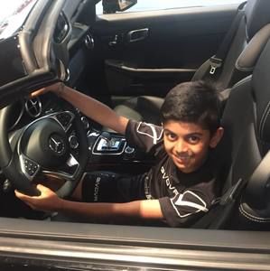 Meet your Posher, Salim